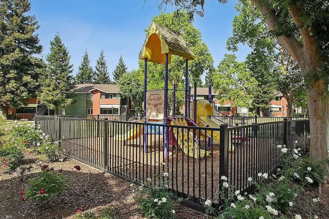 Canyon Springs – photo 1