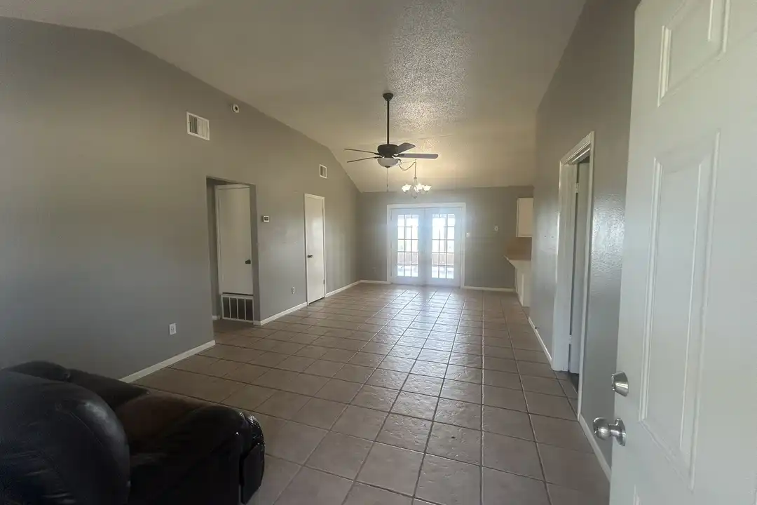339 S Pleasant Hill Rd - View 6