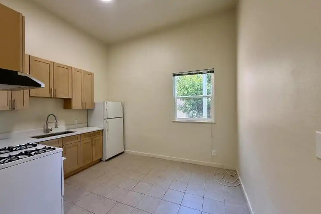 2315 Mission St - View 4