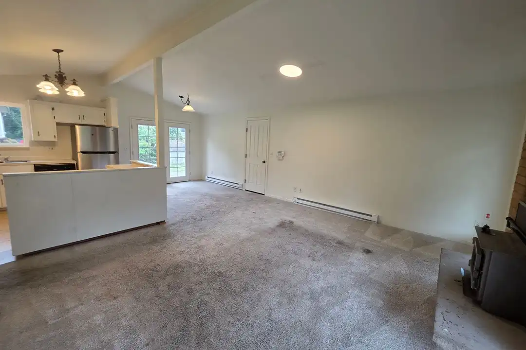 House in Lynnwood - View 2