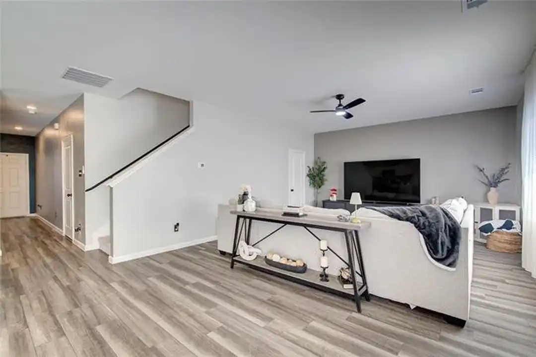 House in Heath - View 3