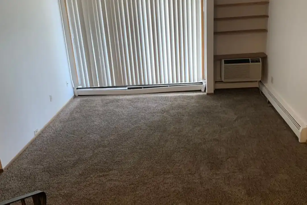 Apartment in Milwaukee - View 2