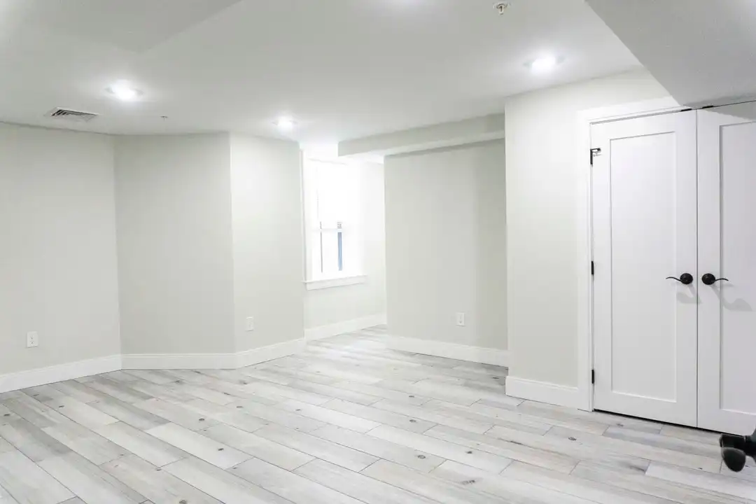 66 Linden St - View 4