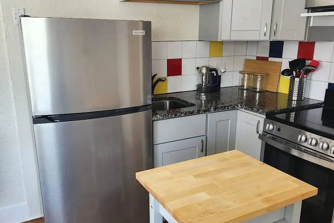 312 Vassar Dr SE unit R01 - View 4