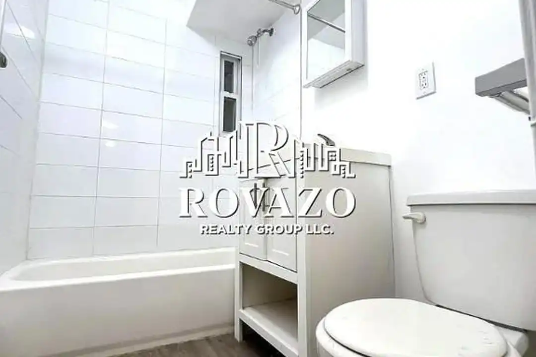 404 Stuyvesant Ave. unit 3A - View 2