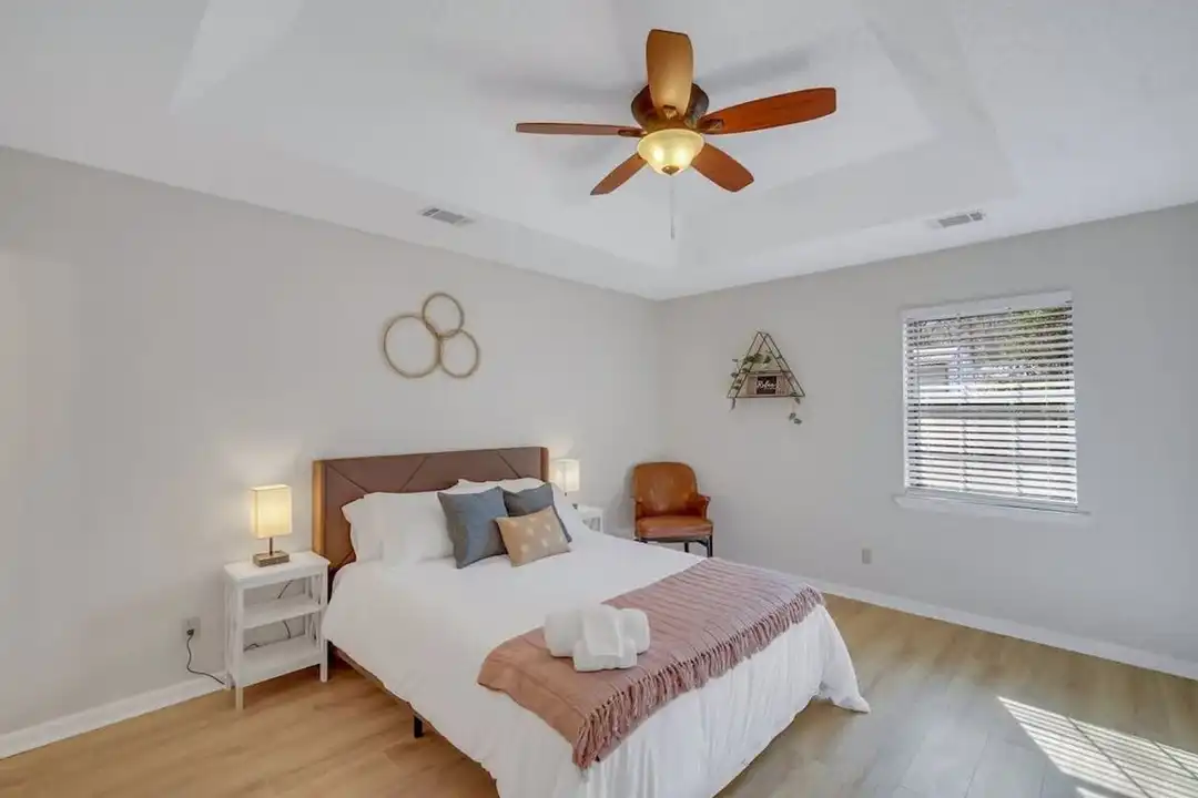 313 Manden Rd unit 1244797P - View 6