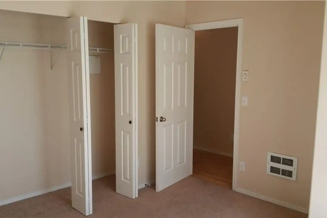 5786 Portal Way unit 101 - View 5