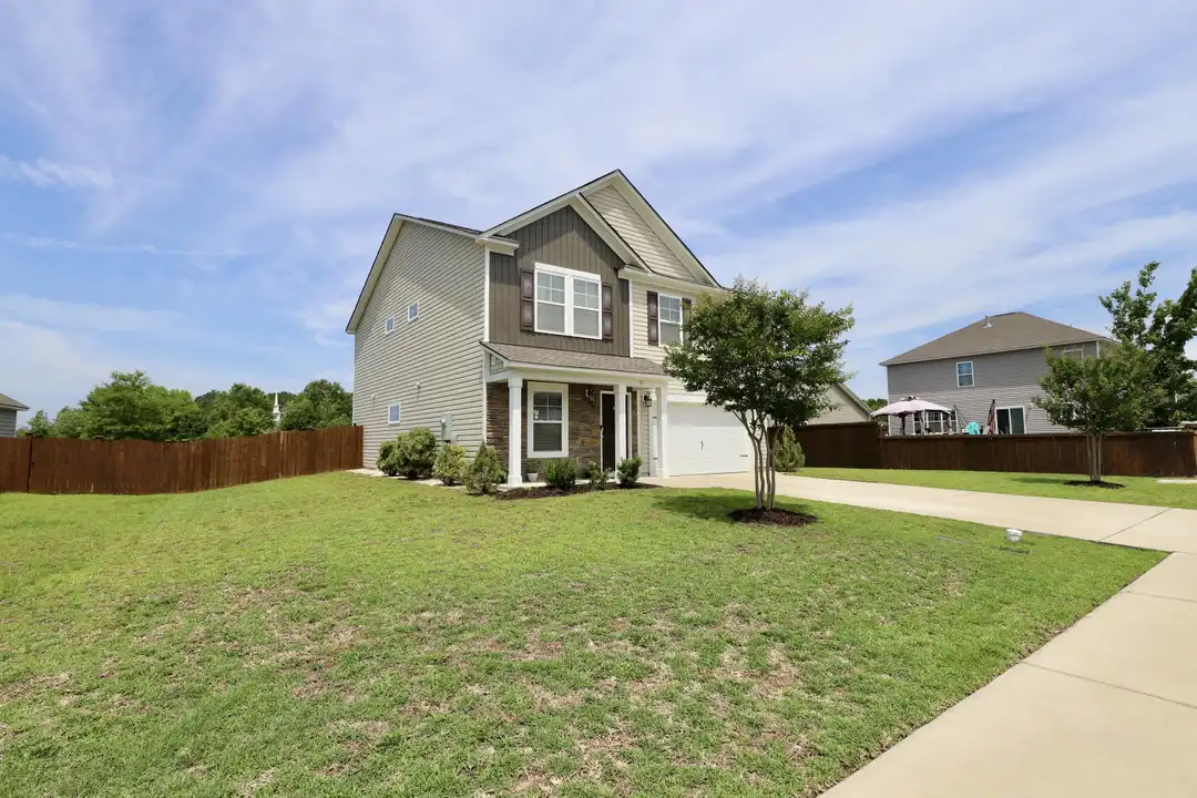 17 Carriagebrook Cir - View 2