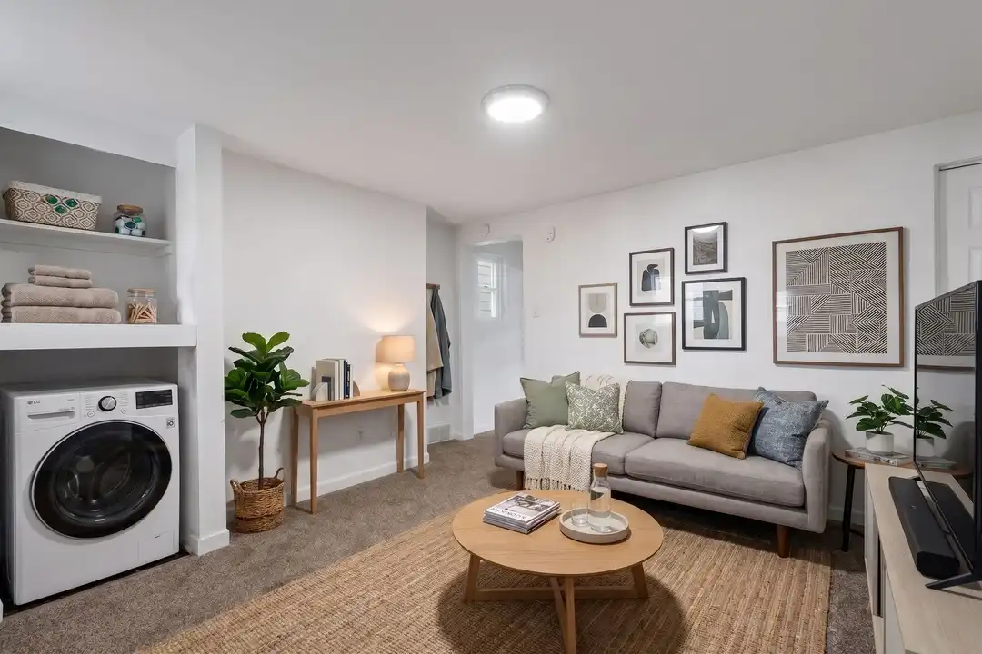 17 E Sherman St unit 1 – photo 1