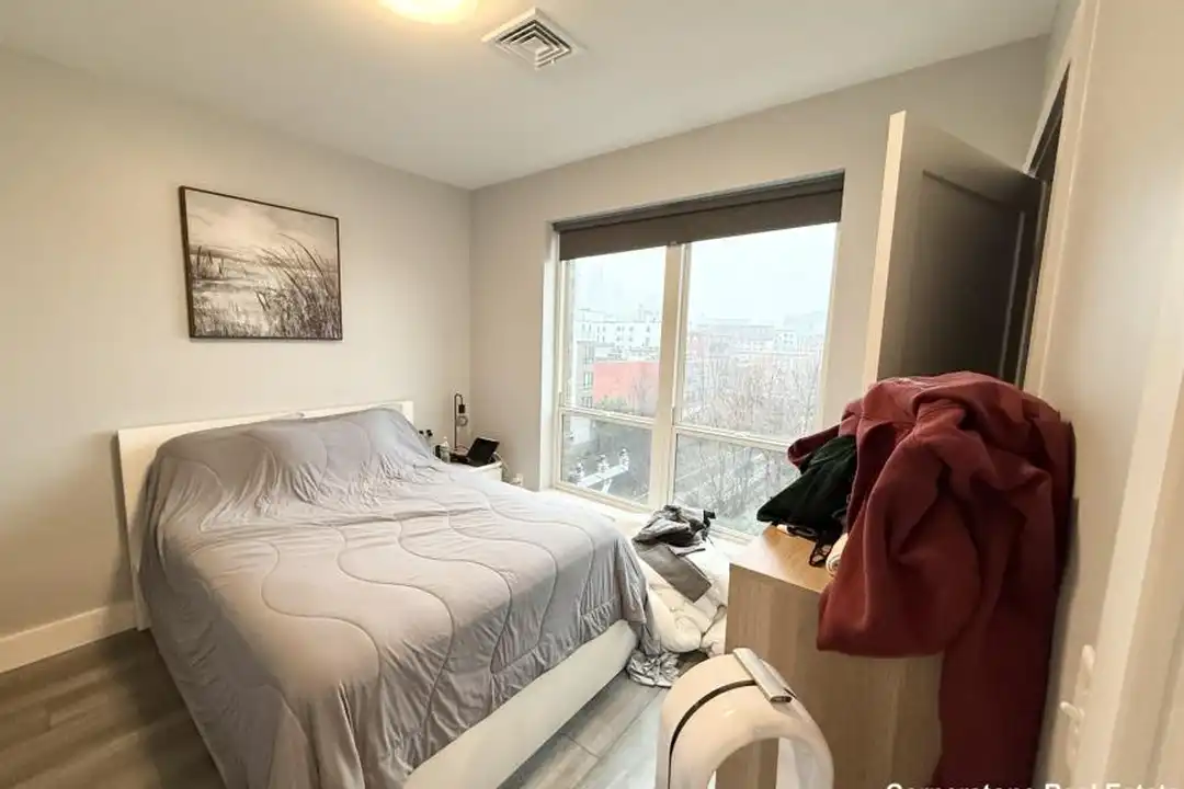 55 W Fifth St – pohled 6