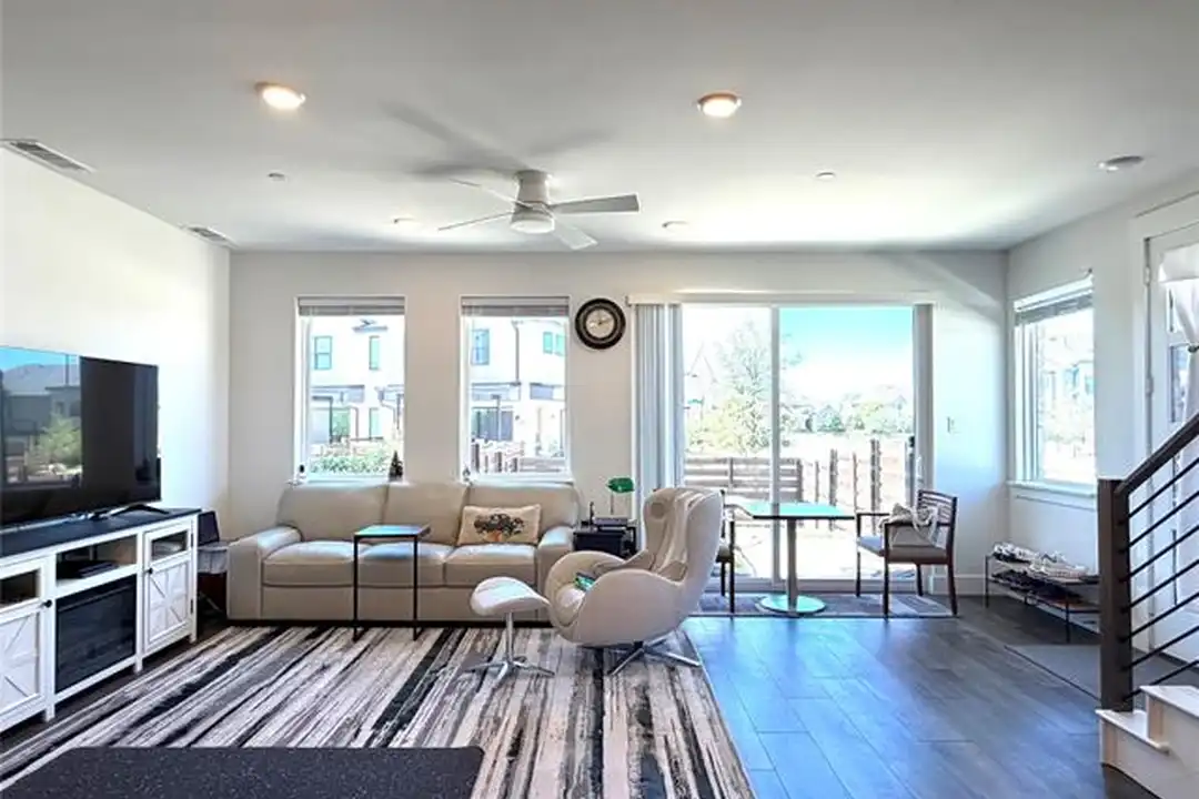 760 Cavitt Ct - View 5