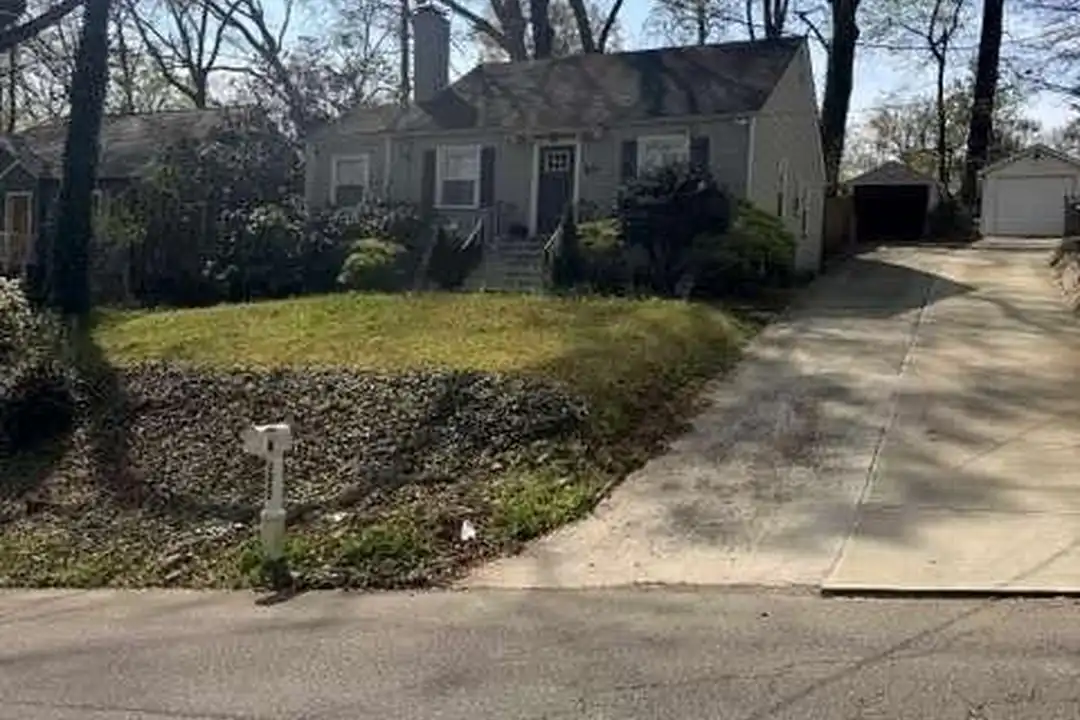 1923 Thompson Ave #2 - View 3