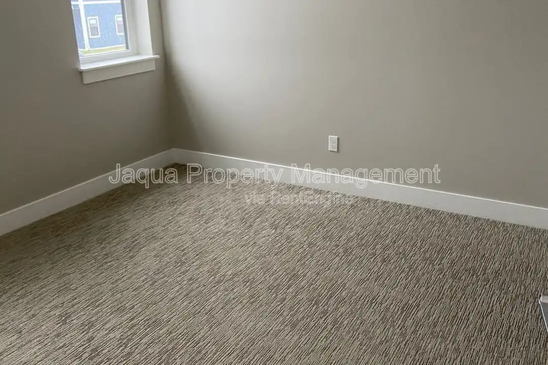 24279 W McGillen Ave unit A24 - More
