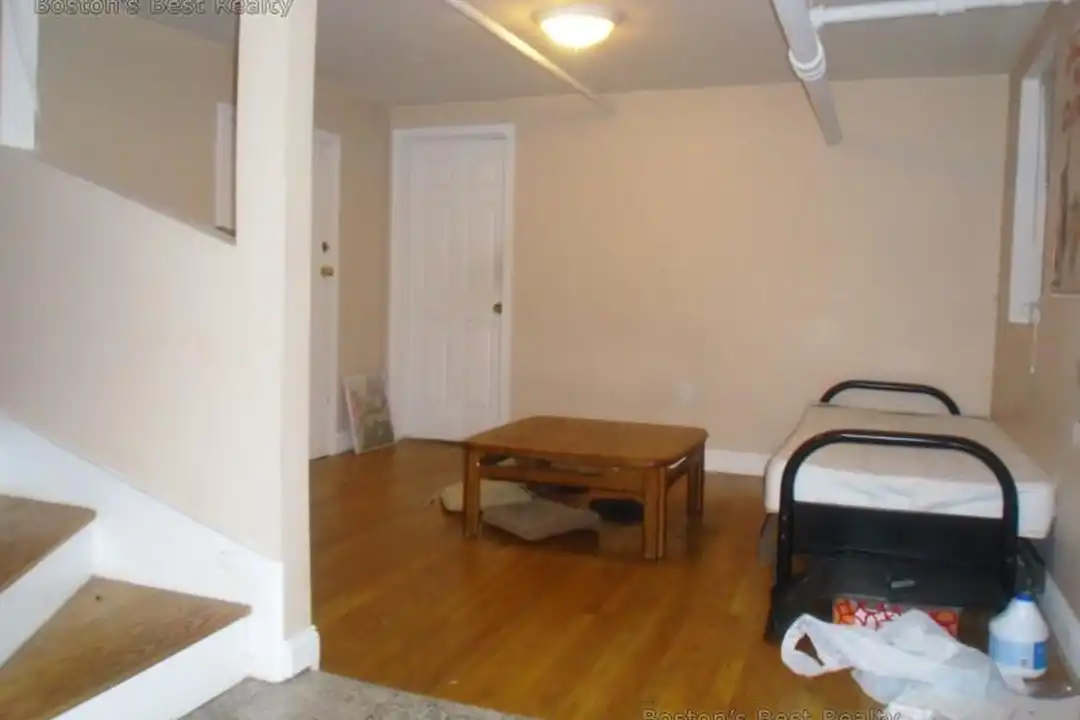 80 Gordon St unit 3 - View 3