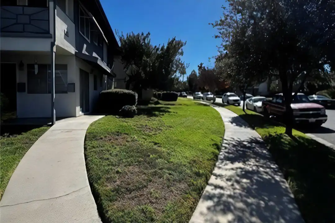 14 Tennessee St unit C – photo 1