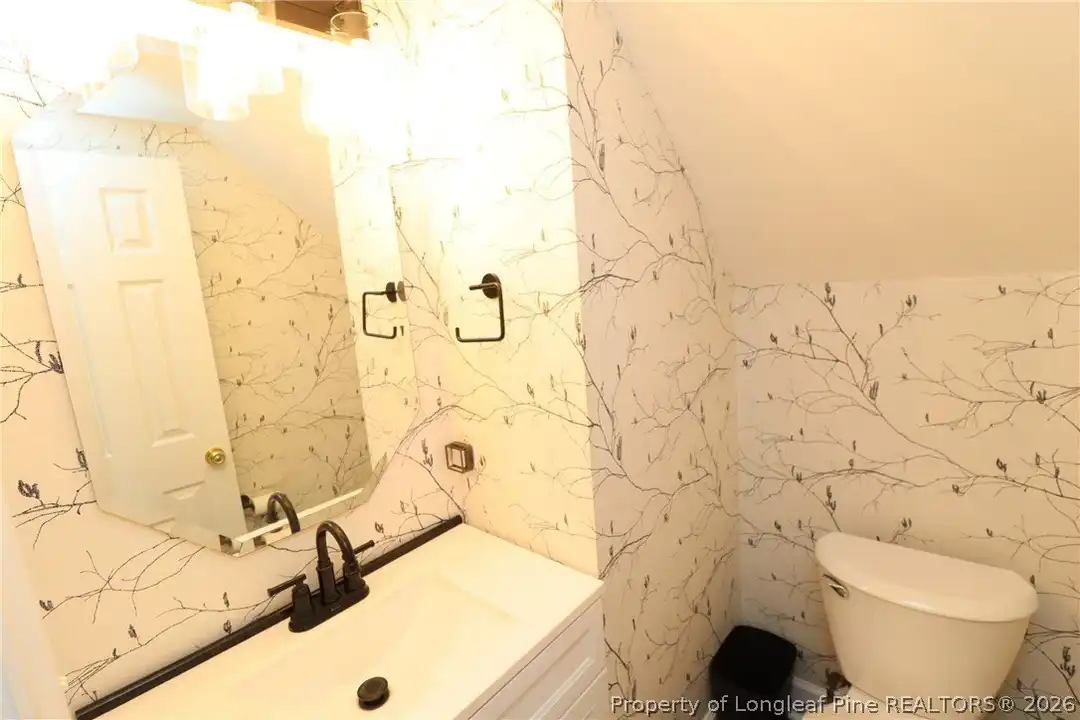 1727 Crag Burn Ln - More