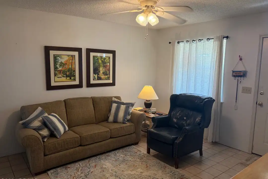 16 Oriole Cir #A - View 4