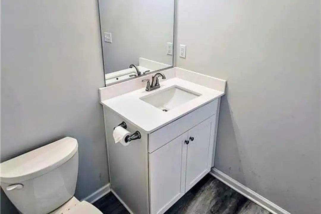 407 Asuza St #127 - More