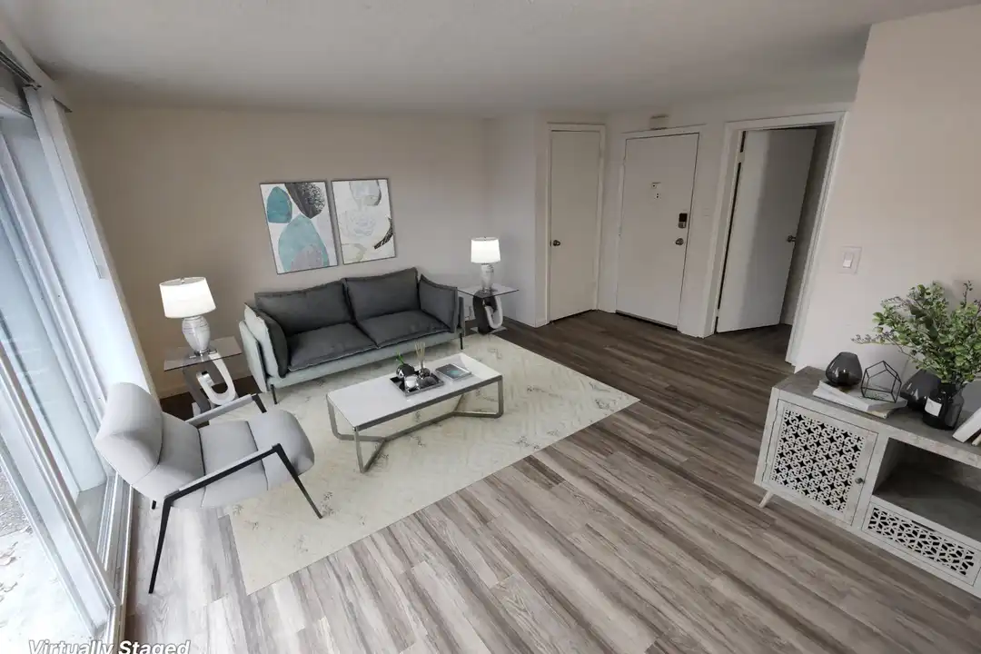 1622 W 7th Ave unit 1 – photo 1