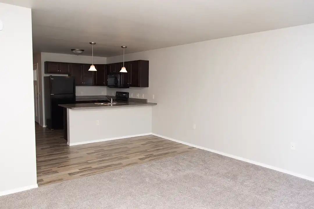 Edgewood Apartments - View 4