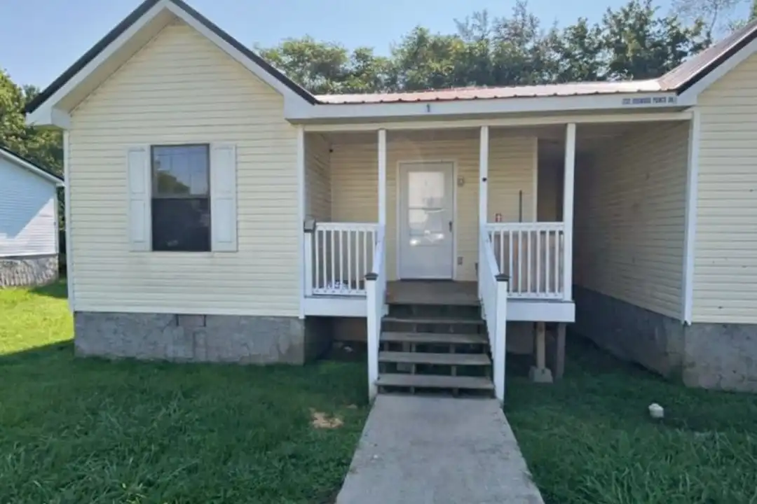232 Dogwood Pointe Dr – photo 1 of 10