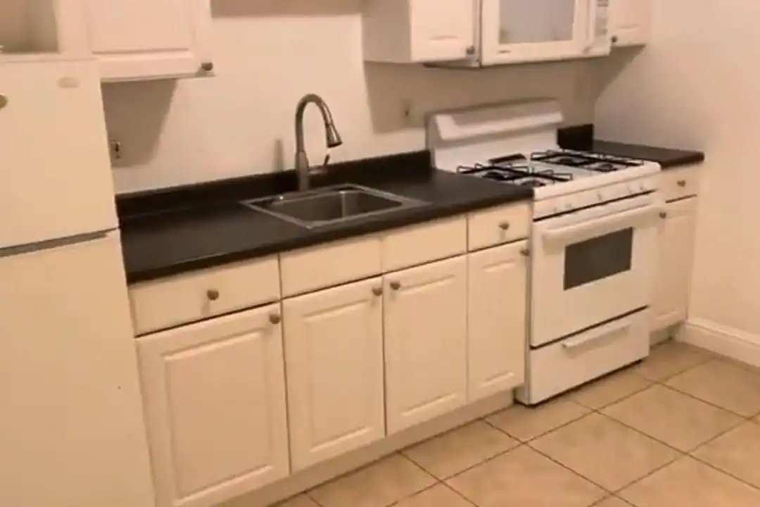 2409 College Ave unit 13 - View 6