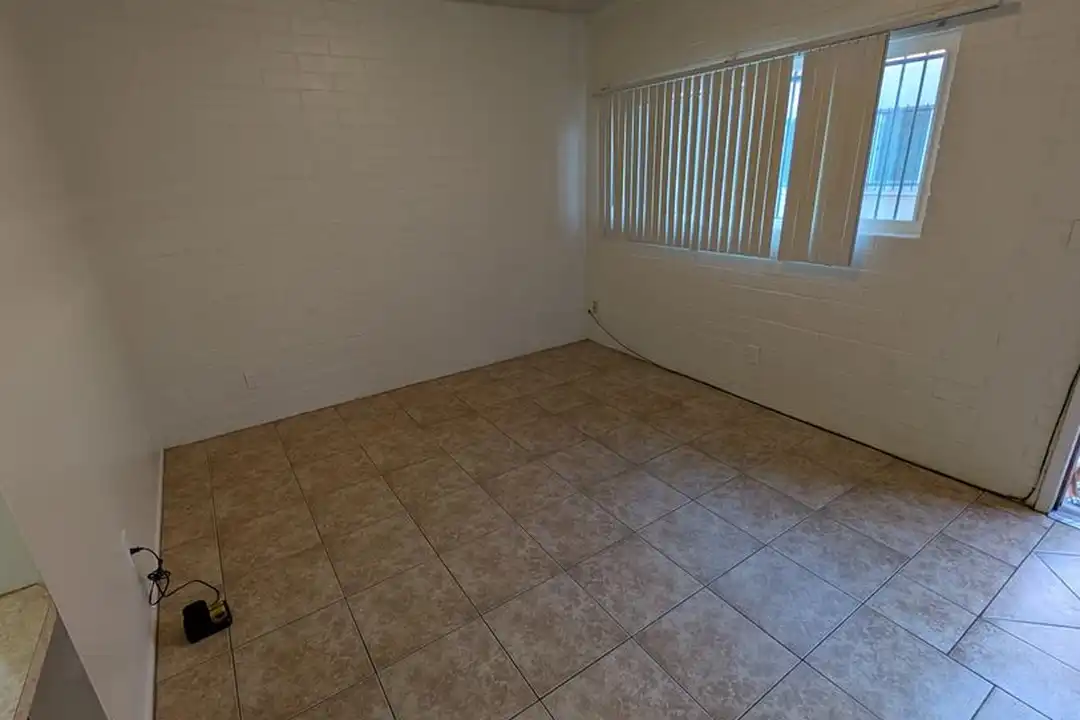 121 W Alturas St unit Unit C - View 3
