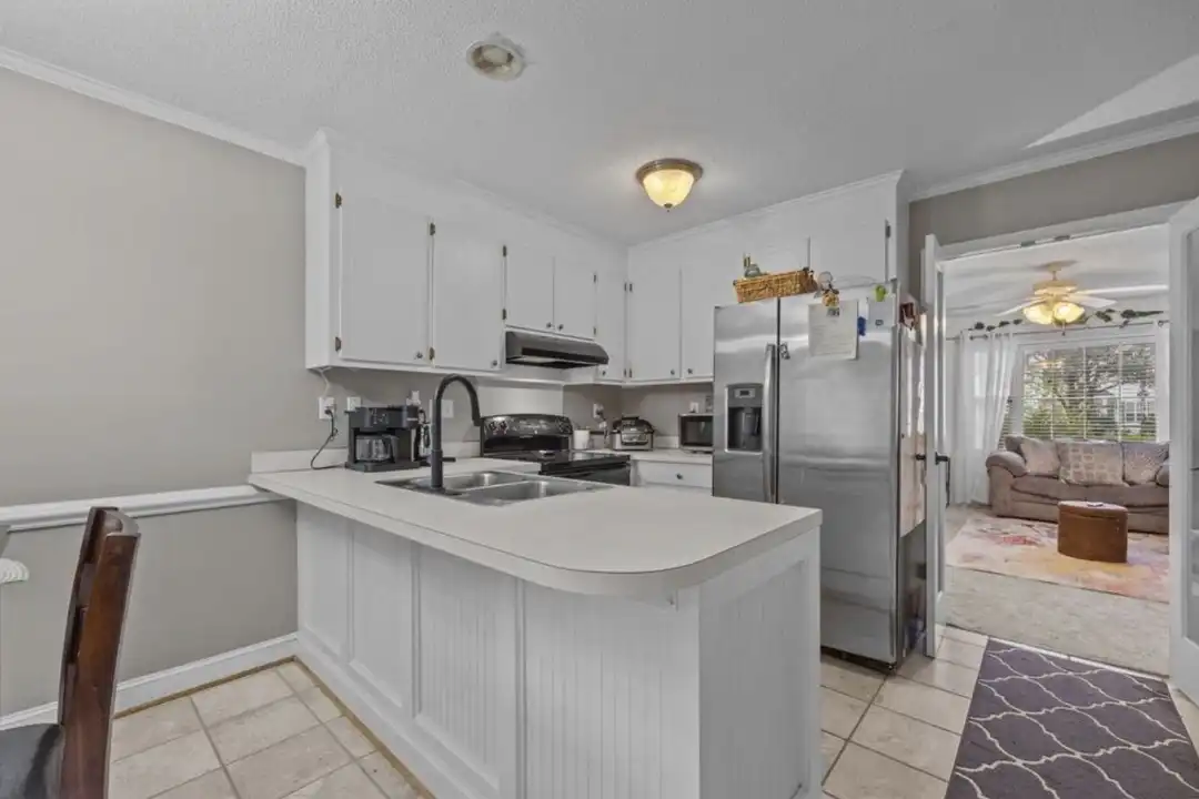 3917 Sterling Pointe Dr - View 3