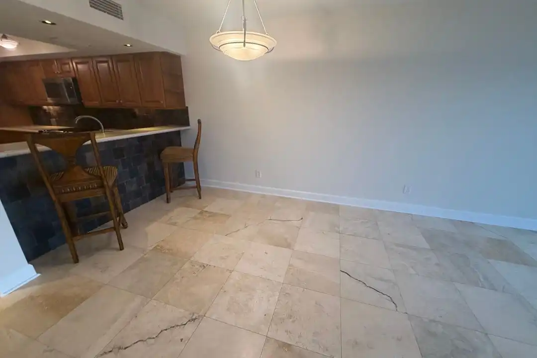 1901 1st St N unit Gary Stere Pelican Point Condo - More