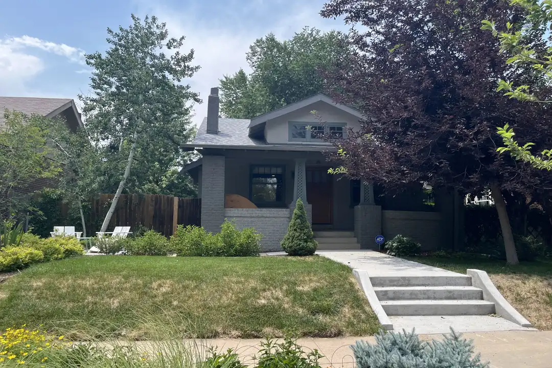 2575 Dahlia St - View 2