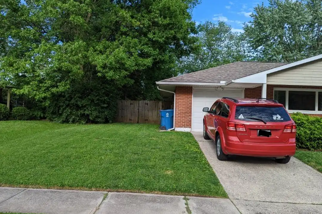 5284 Mystic Dr – photo 1