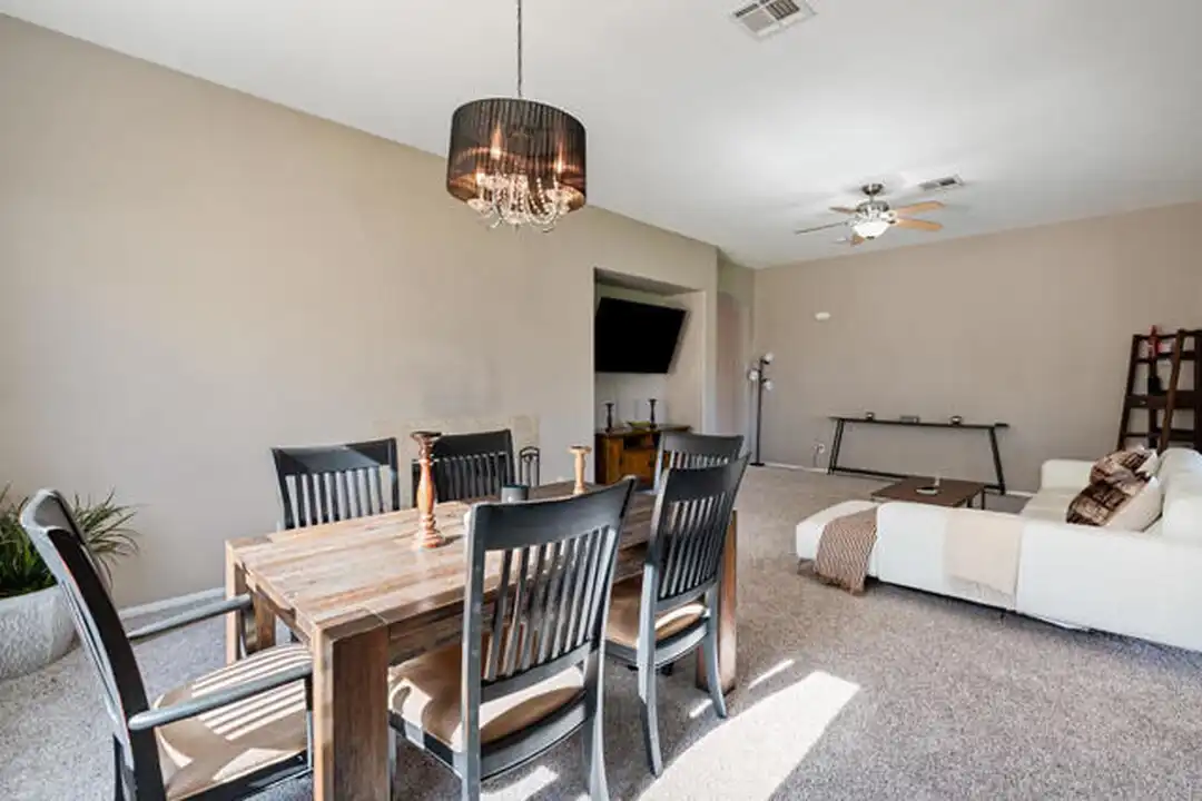 49418 Wayne St - View 4