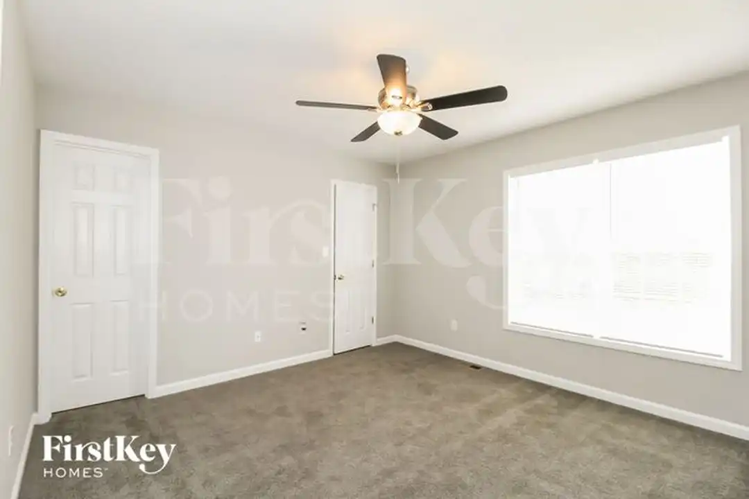 2200 Emerald Creek Ct - View 6