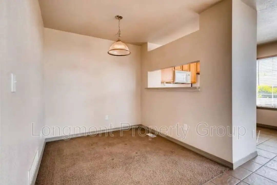 805 Summer Hawk Dr unit F-33 - View 4