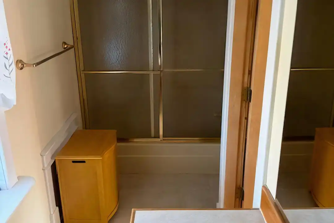Apartment in Westborough - View 3