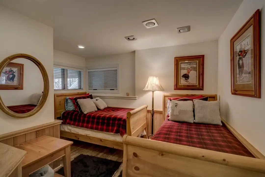 Apartment in Steamboat Springs - View 4