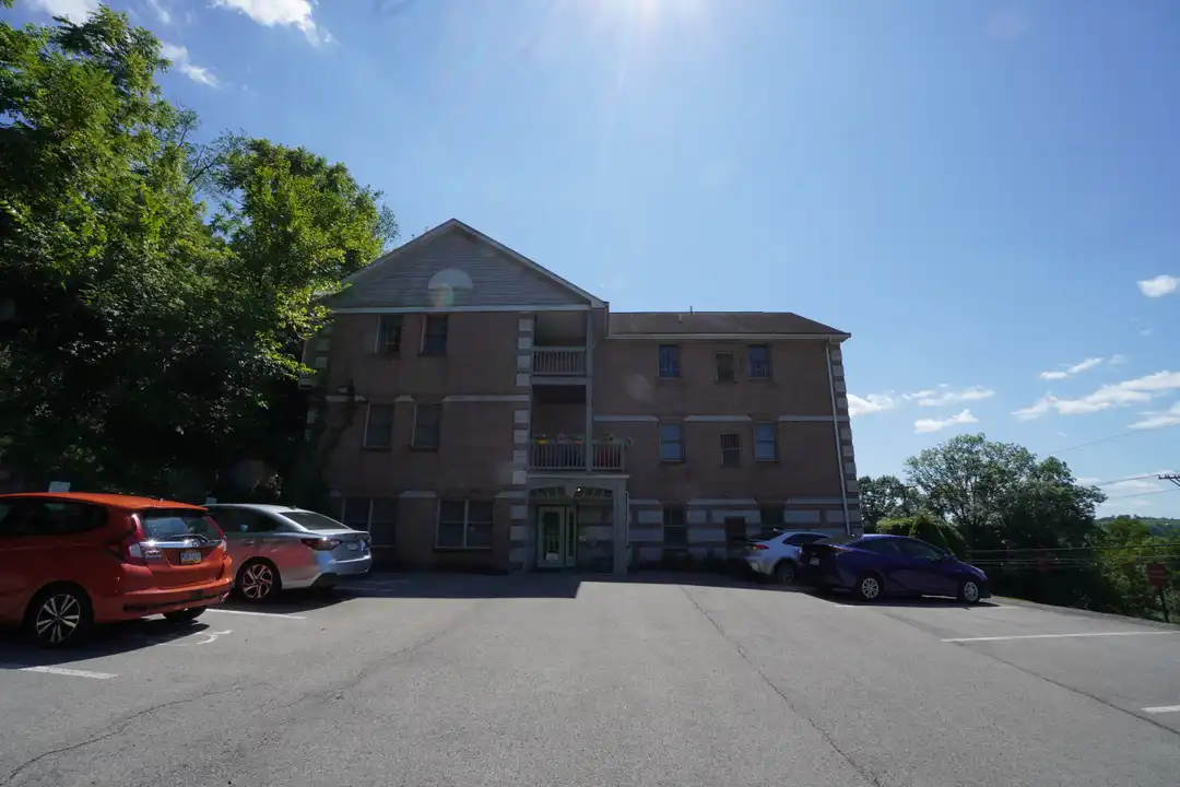 2445 Old Greentree Rd unit 1 – photo 1