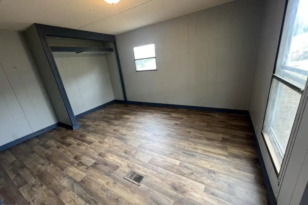 20 Pine Forest Loop - View 6