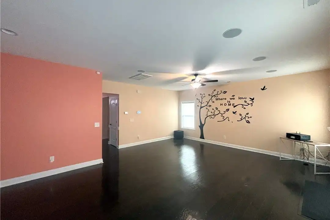 232 Old Montague Way - View 6