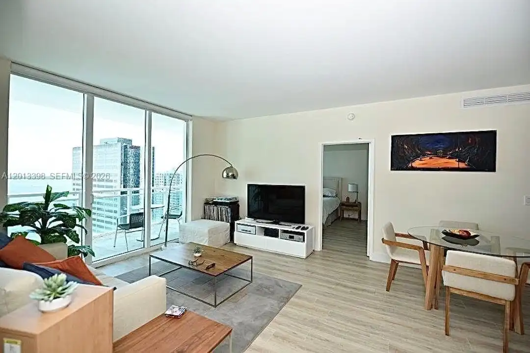 951 Brickell Ave #3104 - View 4