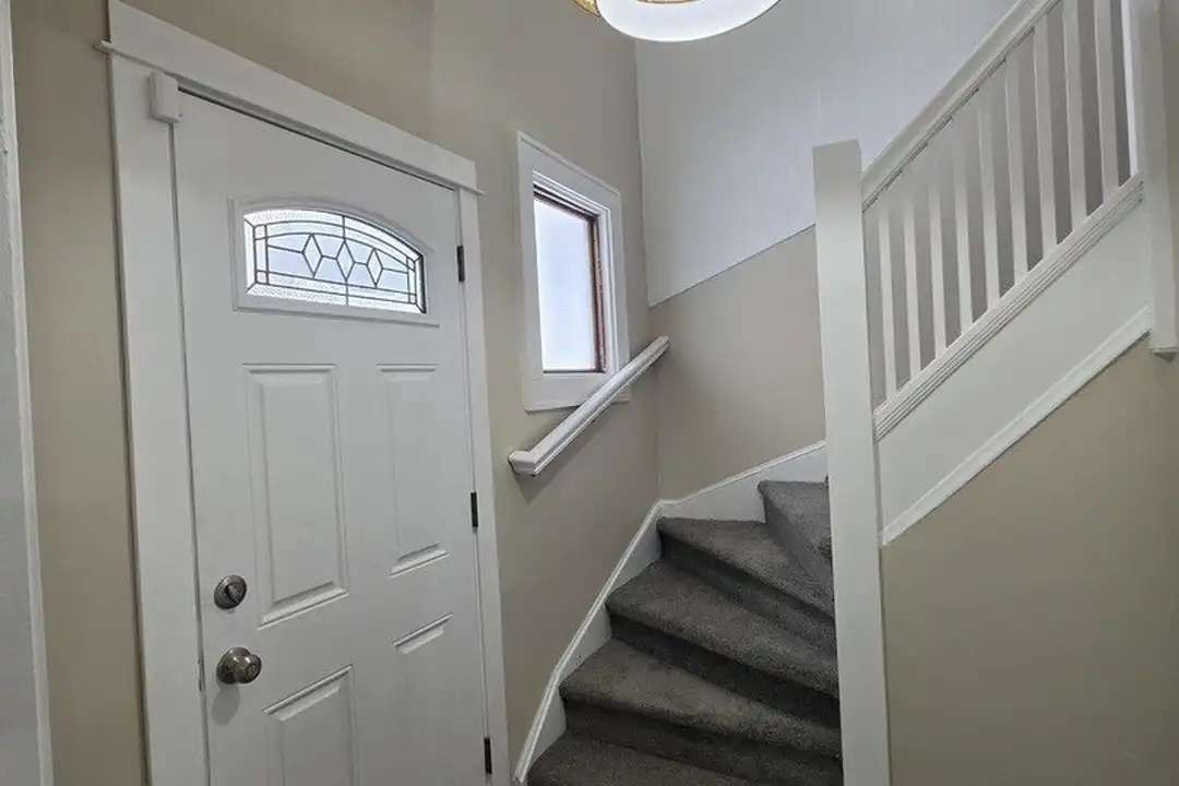 12019 S Perry Ave - View 2