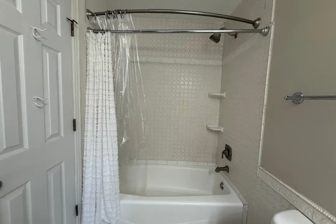 105 Barton Brook Ln - More