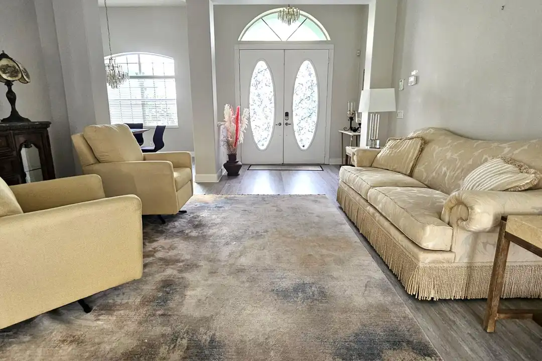 2720 SE Kern Rd - View 3