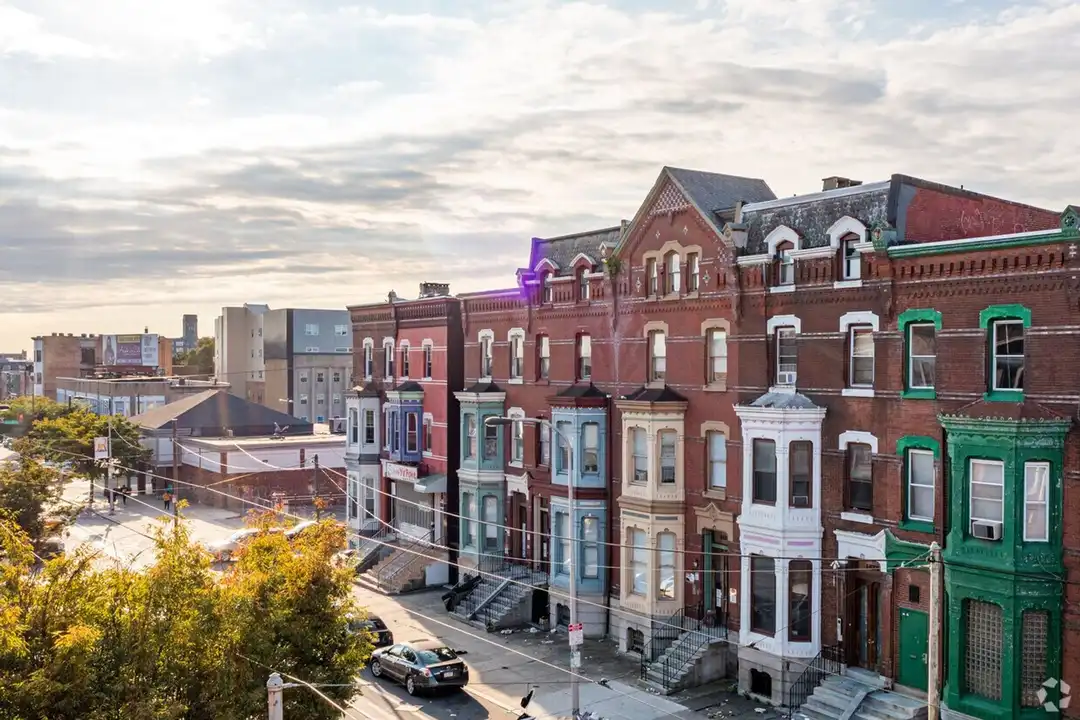 1422 W Girard Ave – pohled 4
