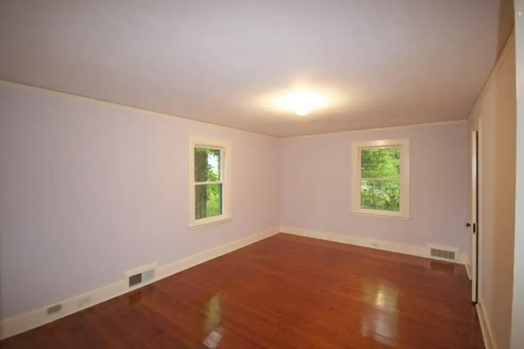 510 Vineyard Rd - View 4