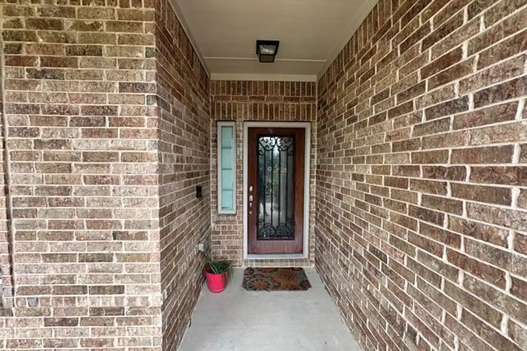 3421 Palm Lake Drive - View 2