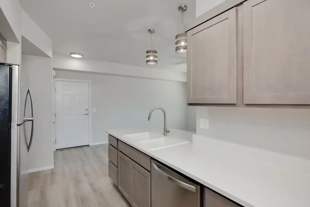 16344 N Franklin Blvd unit C303 - View 6