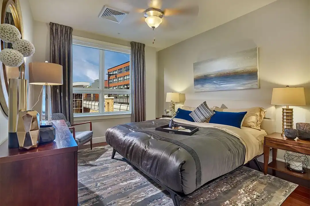 Apartment in Hoboken - More