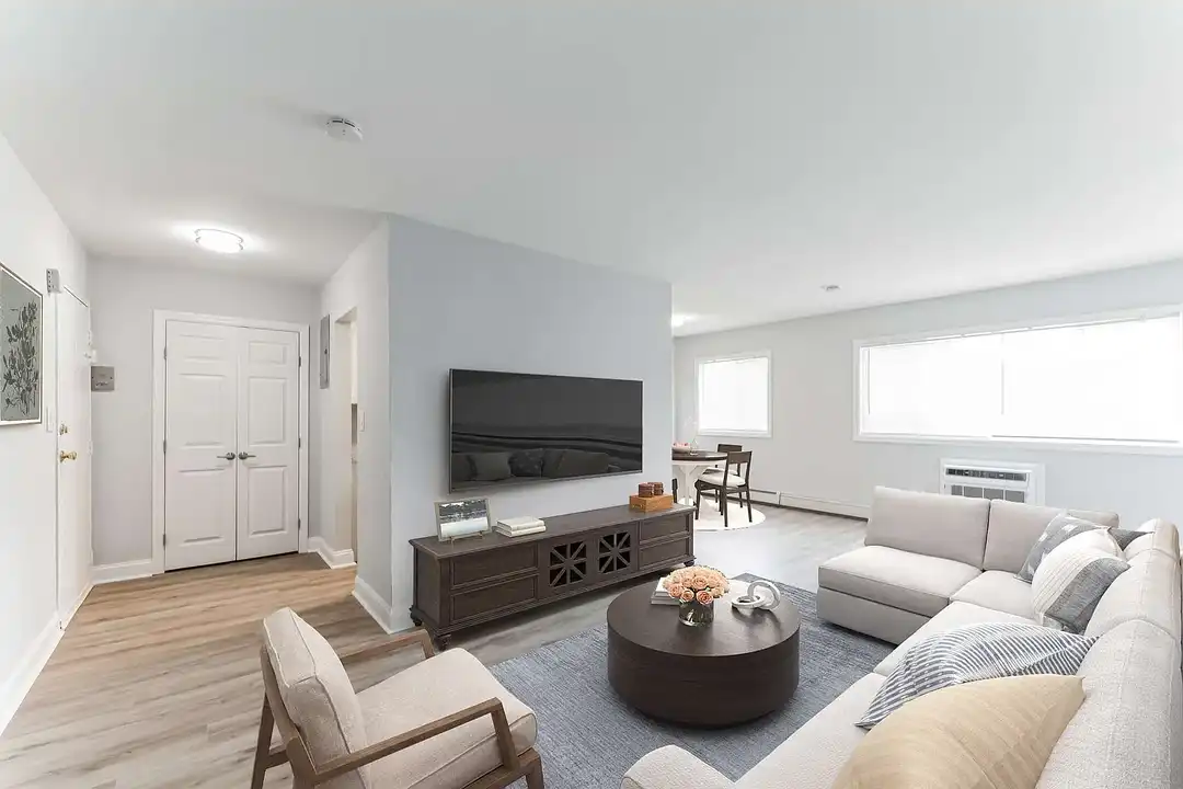 Mid Island Apartments – photo 1 of 8