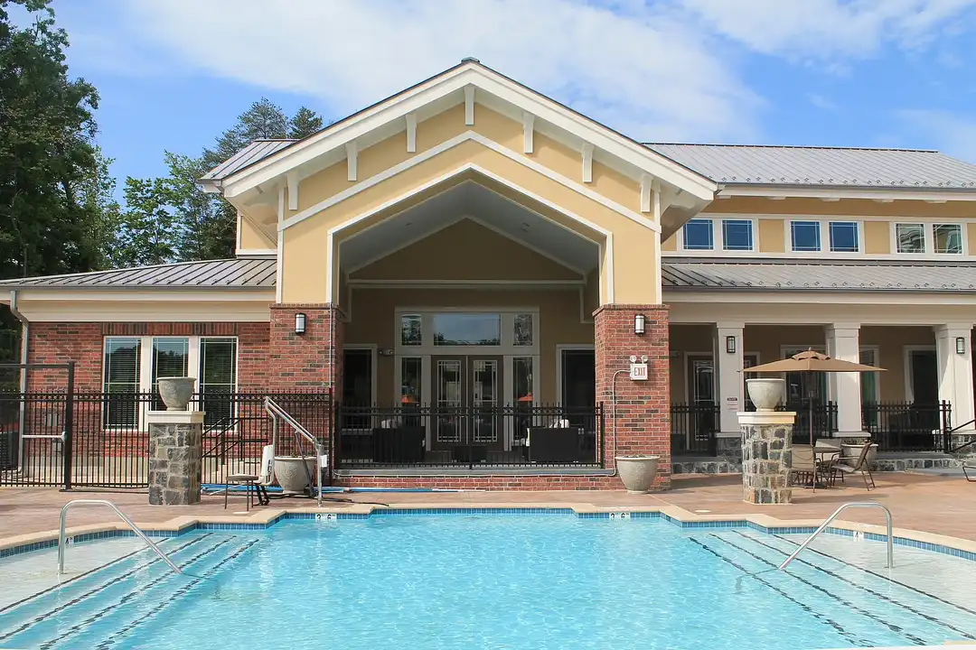 Stone Pointe - View 4